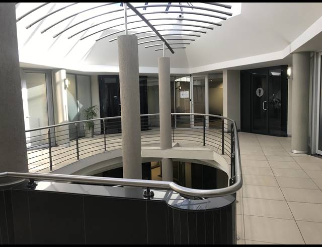 525M² OFFICE TO LET IN TYGER VALLEY